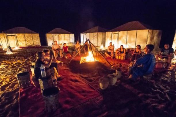 Sunset Camp Merzouga Esterno foto